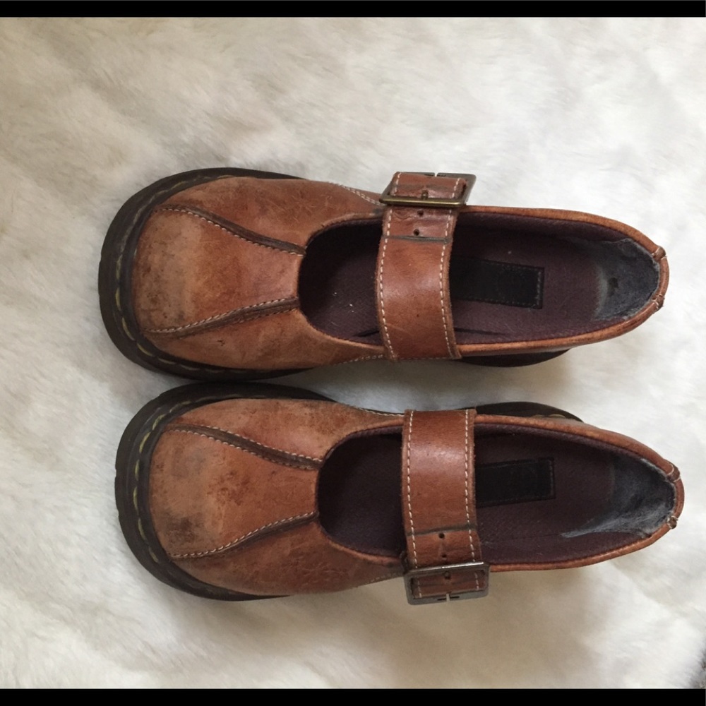 RARE DOC MARTIN MARY JANES, 7